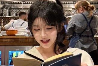少女推荐51cgfun吃瓜网超棒线路，附带详细地址不迷路！