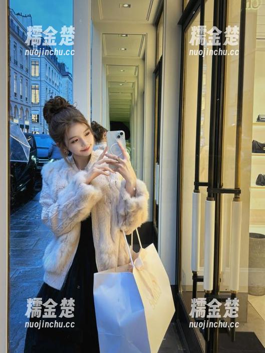 520fun 使用hx.520fun,轻松获得资源,永不迷路的吃瓜体验