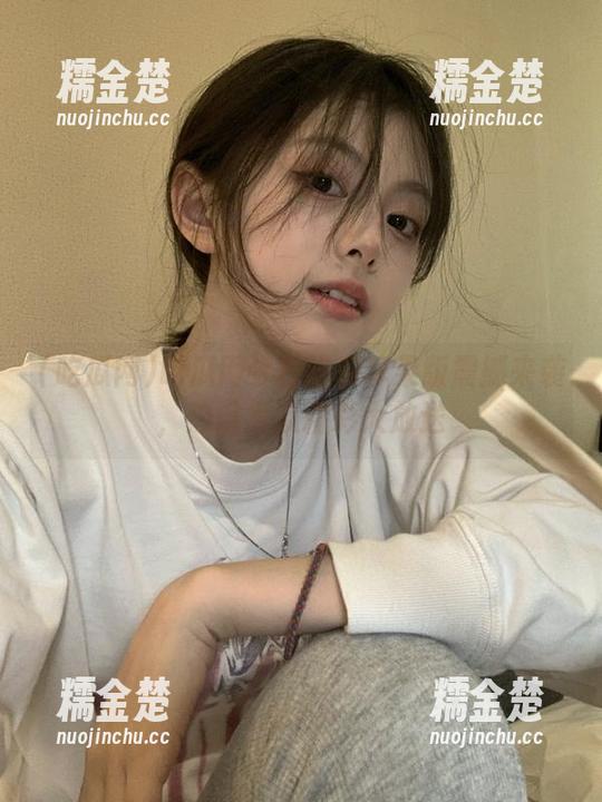吃瓜网 吃瓜网今日吃瓜苹果版震撼来袭,热门大瓜精彩大放送