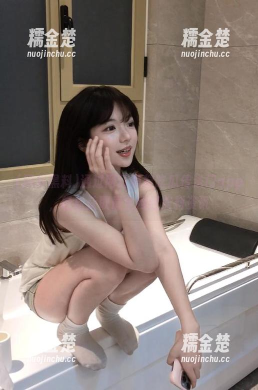 网红黑料 通过网红黑料吃瓜传送门app,轻松获取最全网红黑料资讯