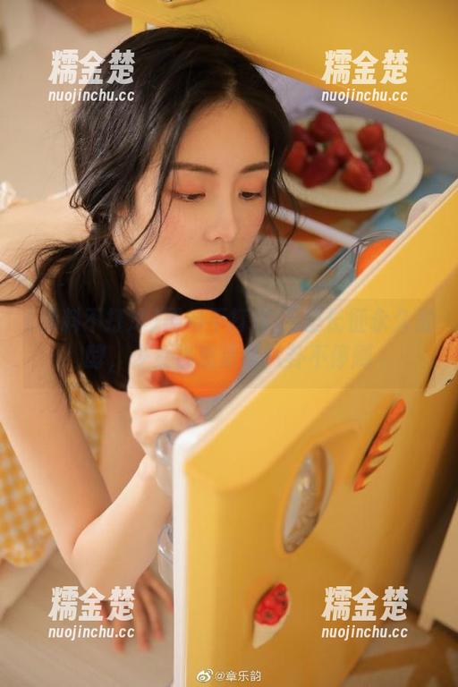 黑料不打烊 黑料不打烊,万里长征永久发酵,少女热衷追踪八卦不停刷
