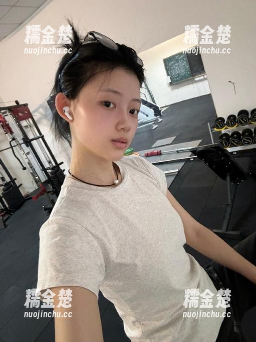 799.su黑料不打烊安卓免费下载，永久免费畅享八卦热点
