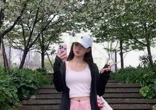 黑料社不打烊，官网让你随时随地吃瓜不落空