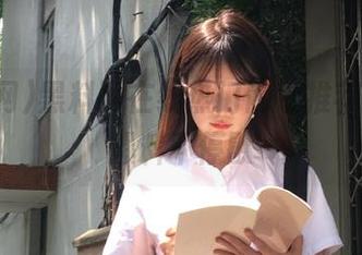 黑料网在线热门网址推荐，网站爆料不停歇